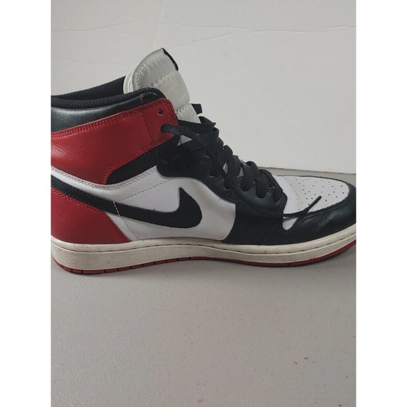 Nike Air Jordan 1 Retro Black Toe 2013 Size 8.5 main image 11